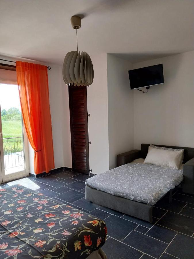Ca Rosanna Bed & Breakfast Rocca San Felice Exterior foto